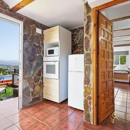 Casa De 2 Dormitorios Con Piscina Privada Y Desayuno Incluido En Alhaurin Alhaurin de la Torre Exterior photo